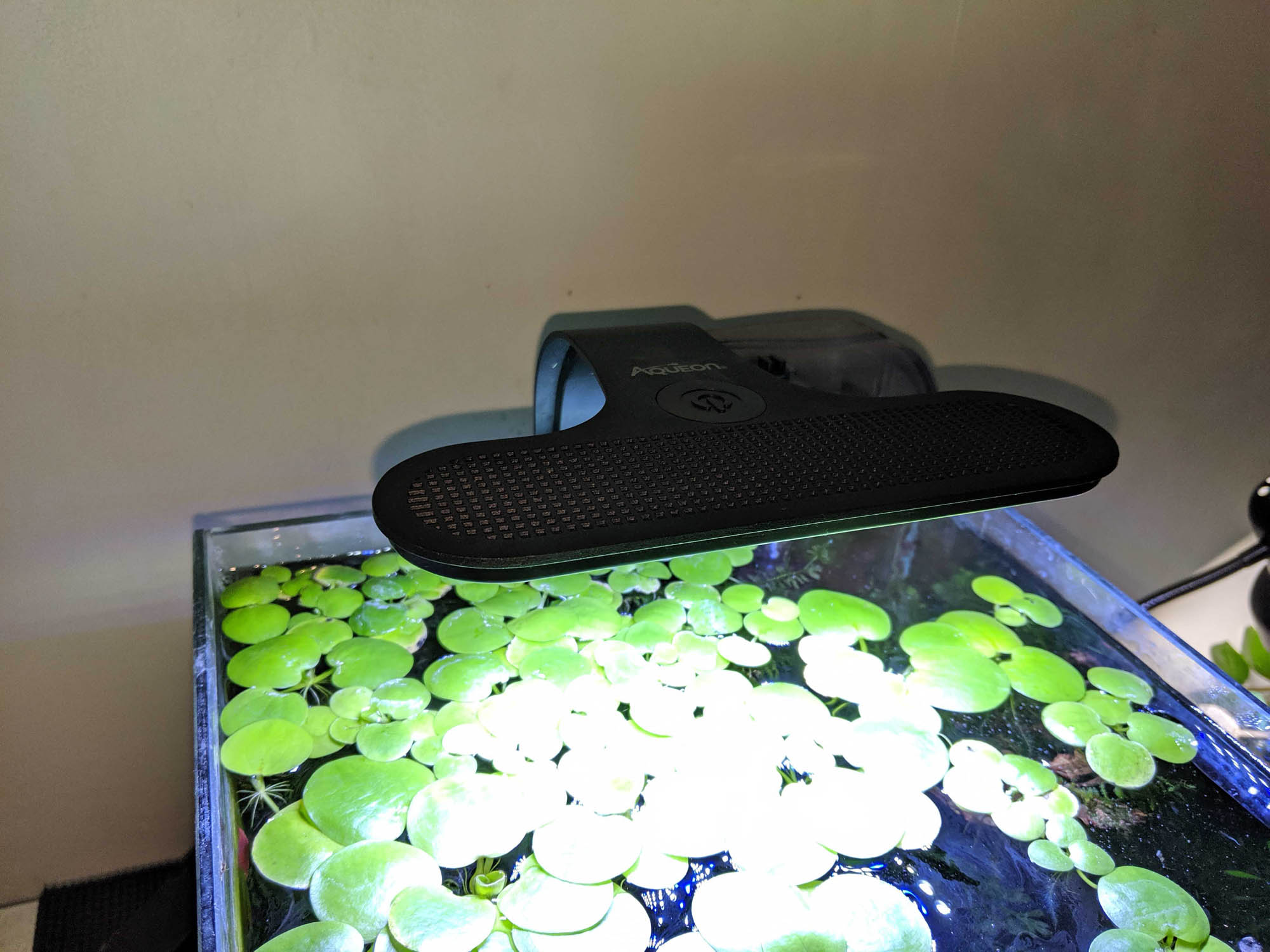 AQUEON PLANTED AQUARIUM CLIP ON LED PAR DATA